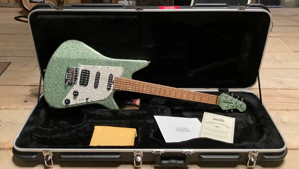 Music Man BFR Albert Lee HSS Limited Seafoam Sparkle Abverkauf