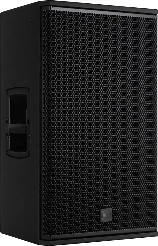 Abverkauf RCF NX 915-A