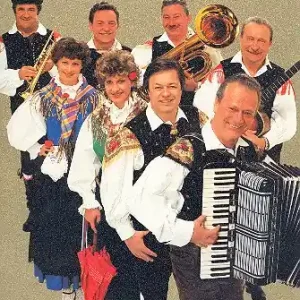 Slavko Avsenik und seine weltberühmten Original Oberkrainer Nur Für Kurze Zeit