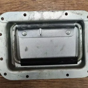 ADAM HALL Klappgriff mittel gefedert in Einbauschale 15 mm tief Direkt Vom Hersteller