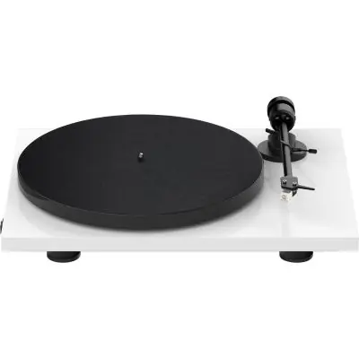 Geprüft Pro-Ject E1 Schallplattenspieler Matt Weiß inkl. Audio Technica AT 3600L